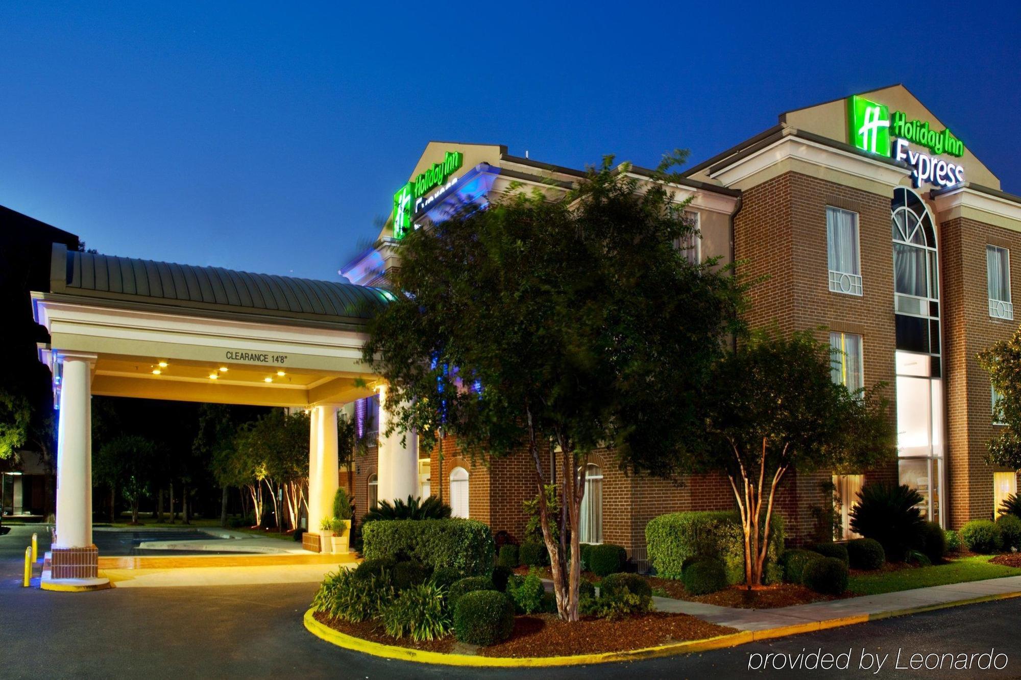 Holiday Inn Express Hotel & Suites Lafayette By Ihg Exterior foto